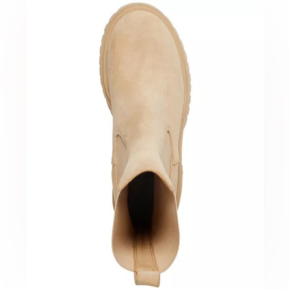 STEVE MADDEN
Women's Hesitant Lug-Sole Chelsea Booties - Picture 10 of 11